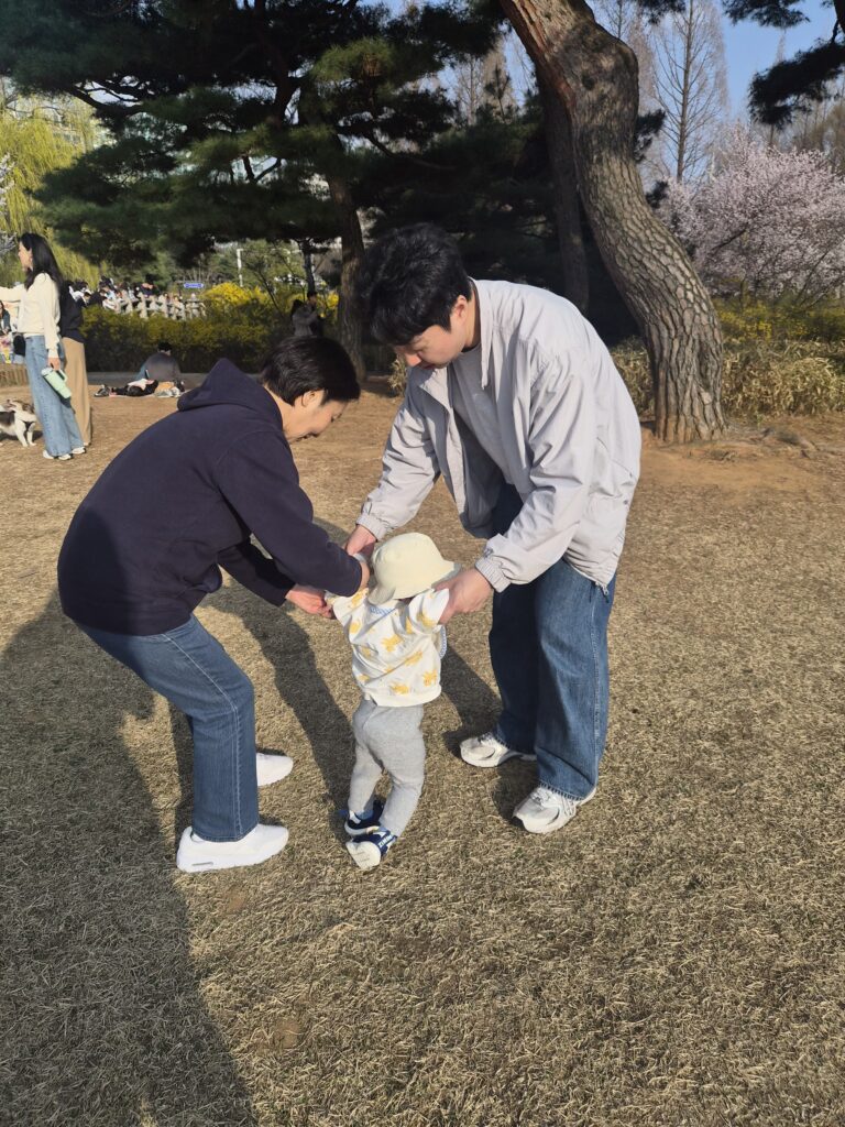 12개월 아기일상 걸음마